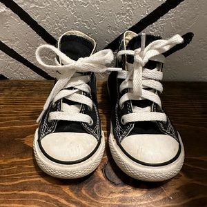 Toddler Converse high tops size. 6